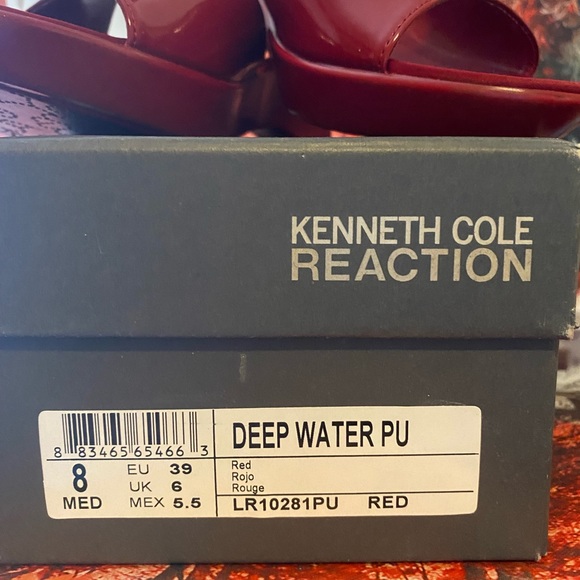 Kenneth Cole Reaction Red Slip Ons with Box - Picture 3 of 6